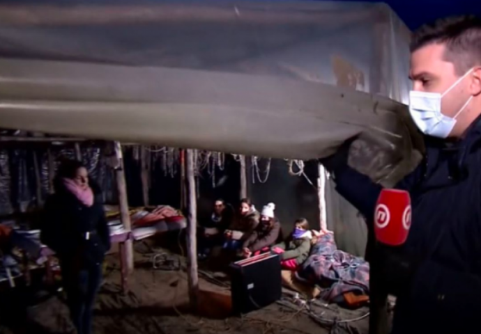 Tužne scene iz Petrinje: Porodica već četvrtu noć u plasteniku