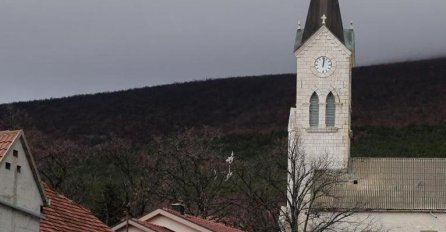Šestero od osmero tragično stradalih mladih ljudi iz iste župe: Župnik  fra Marinko Leko poznavao stradale od malih nogu - "Svi smo pod šokom, da čovjek ne povjeruje"