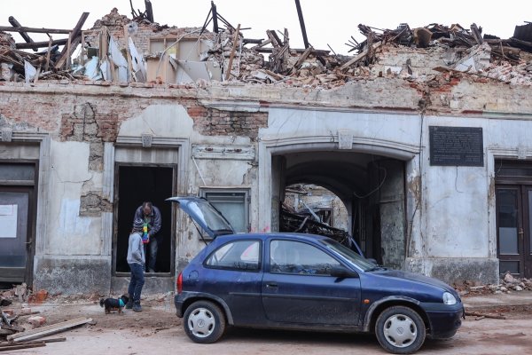 4c6e0a1c-f569-4e4b-82b5-07d6150183c1