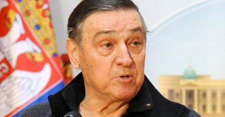 Primljen zbog obostrane upale pluća: Oglasio se Milutin Mrkonjić iz bolnice, evo kako se danas osjeća