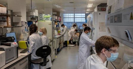 Urijetkim situacijama Britanija će DOZVOLITI miješanje vakcina,UPRKOS UPOZORENJIMA!