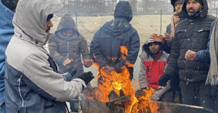 U kampu "Lipa" postavljeni šatori, ali migranti su vani: Ovo je razlog