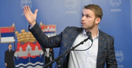 "DOSTAVIĆU VAM SPISAK SPORNIH DIPLOMA": Stanivuković je ovako odgovorio Rajčeviću