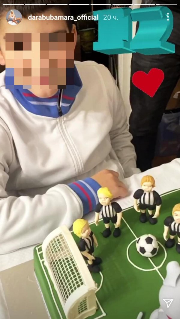 2422701-135465928-519229545649219-7901426173861725200-n-censored-ff