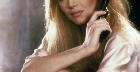 VELIKA TUGA, SRUČILA SE NAKON ŠETNJE I UMRLA: Preminula glumica Tanja Roberts u 66. godini