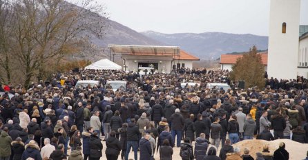 Mladić shrvan od boli zbog gubitka prijatelja iz Posušja, intervenirala Hitna pomoć