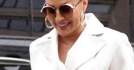 Ceca u vezi sa 12 godina mlađim Bogdanom! Pogledajte prve slike PJEVAČICE SA NOVIM DEČKOM! PAPARAZZO SLIKE (FOTO)