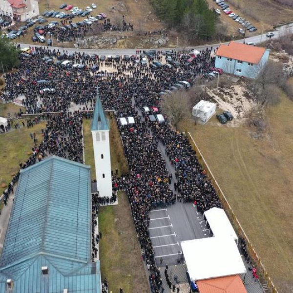 c1d75c7b02eabf491a16