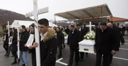 U Hrvatskoj je Dan žalosti zbog osmero mladih koji su umrli u novogodišnjoj noći u Posušju