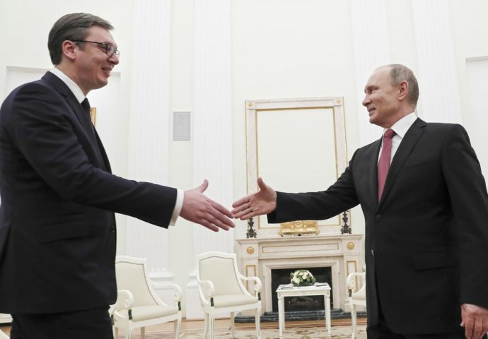 ALEKSANDAR VUČIĆ ČESTITAO BOŽIĆ PUTINU: Uz iskrene želje da ga provedete u dobrom zdravlju, miru i blagostanju