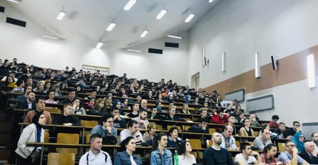 Studentski parlament UNSA o skandaloznom snimku: Slučaj detaljno ispitati i odgovorne kazniti, ovo je poražavajuće za većinu nastavnika