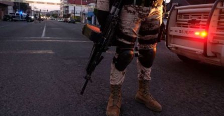 Najmanje devet osoba stradalo u oružanom napadu u centralnom Meksiku!