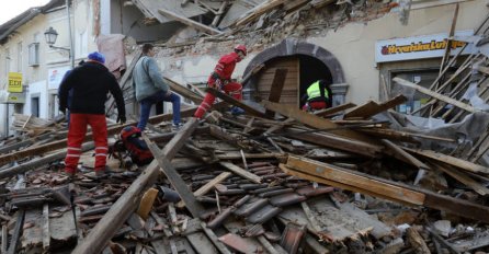 "POPIO SAM 100 TABLETA ZA SMIRENJE, NE SPAVAM" Ispovijest Petrinjca koji je 45 minuta pokušavao da oživi djevojčicu Lauru