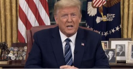 TRUMPU "GORI POD NOGAMA": Dok se poziva na njegovo izbacivanje iz Bijele kuće, ponovno se obratio naciji te je ovog puta osudio napad na Kongres 