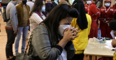 Potraga za indonežanskim avionom još traje, među putnicima su i tri bebe, ostali samo komadi odjeće