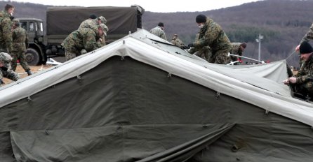 "ZADOVOLJNI SMO" Pripremljeni šatori u "Lipi", prvi migranti već smješteni