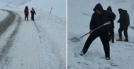 SNIJEG ZATRPAO GRAD U BiH: Prijetila potpuna paralizacija života, snježni nanosi iznad 169 cm