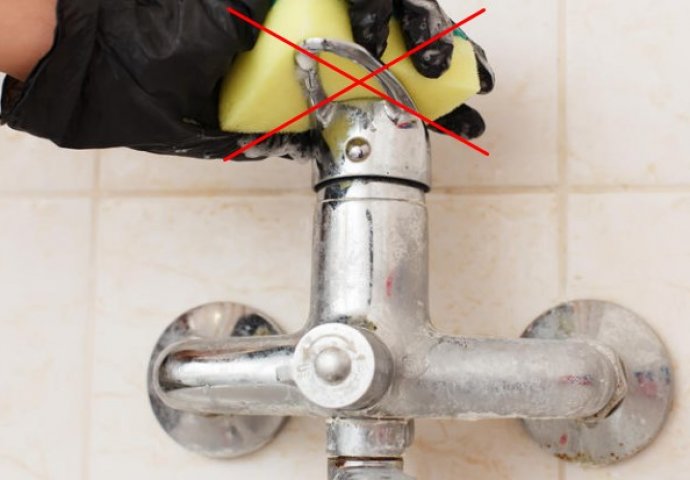 Ovakav trik za čišćenje kamenca niste probali: Ova metoda olakšava posao u kupatilu, potrebna vam je SAMO KOVANICA