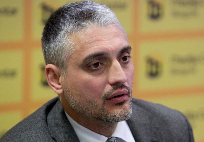 Čedomir Jovanović: Teško da će moj narod živjeti u čistoj Srbiji sve dok ne raščistimo sa zlom iz devedesetih