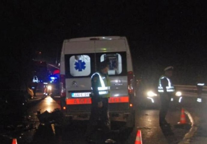 Saobraćajna nesreća u BiH: Tri osobe povrijeđene
