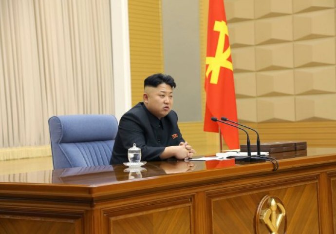 Novo oružje Kim Jong Una na paradi u Sjevernoj Koreji moglo bi predstavljati UPOZORENJE za Bajdena