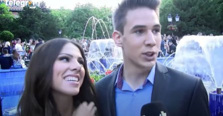 Prije 5 godina išao na maturu sa Sandrom Afrikom, evo kako danas izgleda Dušan Vuković