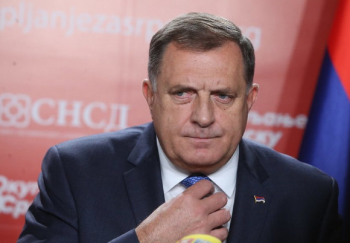 Milorad Dodik poručuje: Republika Srpska će odustati od 9. januara kad Amerika odustane od 4. jula