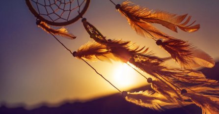 DA LI STE SANJALI KAKO PLAČETE, NOSITE PRSTEN ILI KOCKATE? OTKRIVENO ZNAČENJE: Život će vam se potpuno promijeniti, OVO JE ZNAK