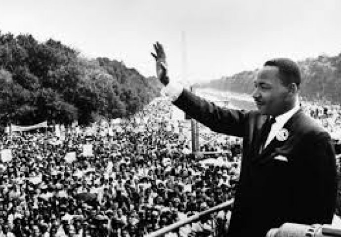 "Ovaj pokret neće stati": Nakon što je dom Martin Luther Kinga bombardovan, on je ODBIO ODUSTATI!