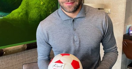 ROĐENA SESTRA DUŠKA TOŠIĆA NE KRIJE ŠTA MISLI O SNAHI JELENI KARLEUŠI: Jedno ne želi nikako da učini