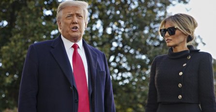 Melania Trump napustila Bijelu kuću u crnini, a onda su primijetili 1 tužan detalj