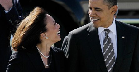 Evo šta je Obama poručio Kamali Harris prije nego je krenula da položi zakletvu!