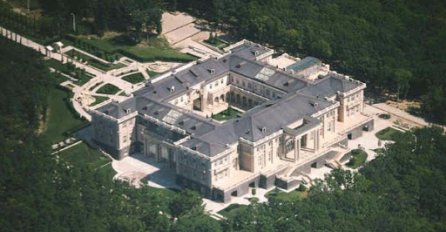 Navaljni pustio istragu o dekadentnoj milijardi dolara vrednoj "Putinovoj palači"