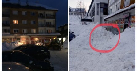 KOPALI SU GOLIM RUKAMA: Užas u Žabljaku, snijeg i led pali sa krova, pa zatrpali majku sa djetetom (2)!
