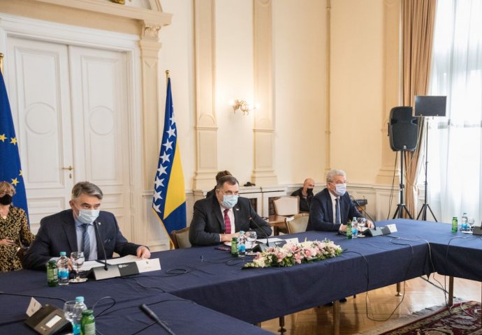 Evo o čemu su razgovarali Dodik, Komšić i Džaferović sa ambasadorima EU