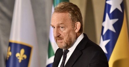 Izetbegović: Migranti nisu bošnjačko pitanje, ne može se samo Cikotić baviti tim problemom
