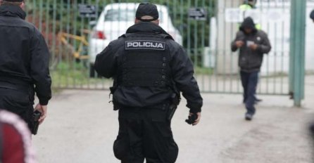 Izmještena 62 migranta s četiri lokacije na području grada Bihaća