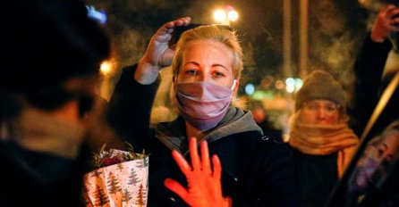 Supruga Navaljnog, Julija, uhapšena u Moskvi: Objavila fotografiju iz policijskog auta