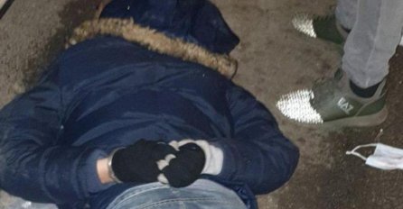 Poznato ko je maloljetnik (17) koji je pucao na dvojicu tinejdžera: Policija je opkolila park u Beogradu i odmah uhapsila jednog napadača