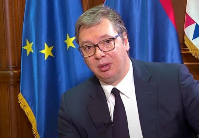 Aleksandar Vučić: "Htio sam da plačem! Naručio sam 8 miliona vakcina za Srbiju, a oni su uzeli sve da vakcinišu kučiće i mačke"