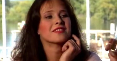 SJEĆATE LI SE ĐINE  IZ SREĆNIH LJUDI? NIKADA JE NE BISTE PREPOZNALI: Evo kako izgleda danas, SADA JE PLAVUŠA