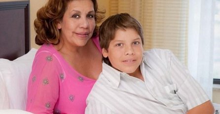 SIN ARNOLDA Schwarzeneggera IZRASTAO U PRAVOG TERMINATORA: Ovako je izgledao kao mali, A POGLEDAJTE GA SADA! PRESLIKANI OTAC