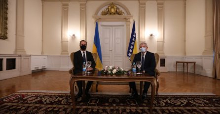 Ukrajinski ambasador stigao u Sarajevo na razgovore o aferi "ikona"