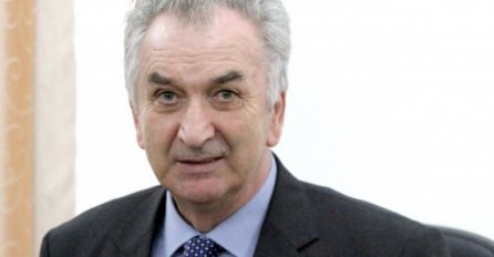 Šarović: Došli smo u situaciju da ćemo izgubiti izvoz krušaka u Rusiju