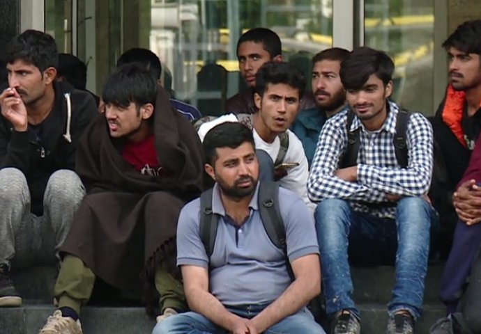 “Građani se ne osjećaju bezbjedno” Vlada Kantona Sarajevo PRITIV NOVIH KAMPOVA za migrante