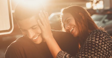 SAVJET PSIHOTERAPEUTA KOJI SVAKA ŽENA TREBA DA PROČITA: S ovakvim muškarcem NI U LUDILU ne treba da ulazite u vezu