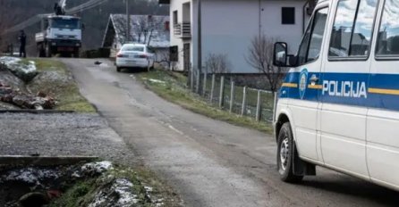 OGLASIO SE RADNIK koji je došao da isključi struju: Pokucali smo mu na vrata kuće, REKAO NAM JE DA SE TORNJAMO, A ONDA JE BACIO BOMBU