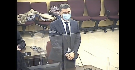 Pogledajte premijera Novalića, Fikreta Hodžića i druge prilikom izjašnjavanja o krivici (VIDEO)