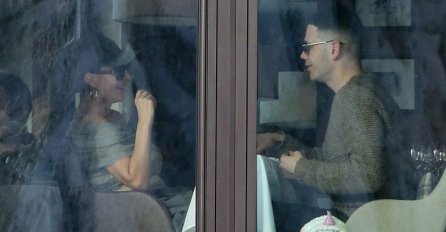 CECA NA KOPAONIKU SE NE ODVAJA OD BOGDANA: Sredila se samo za njega, EVO ŠTA RADE KAD MISLE DA IH NIKO NE GLEDA (FOTO)