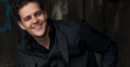 DA LI JE OVO BIKOVIĆEVA NOVA DJEVOJKA? Prste ukrstili, uživaju na planini - A KAD VIDITE O KOJOJ LJEPOTICI JE RIJEČ.../FOTO/